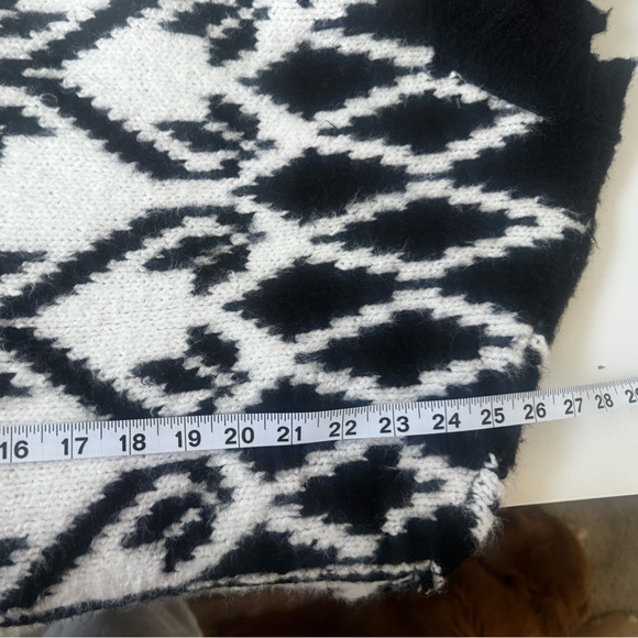 Free People Oversized Chunky Knit Fireside Tunic Sweater Ivory Black Medium - Picture 16 of 16